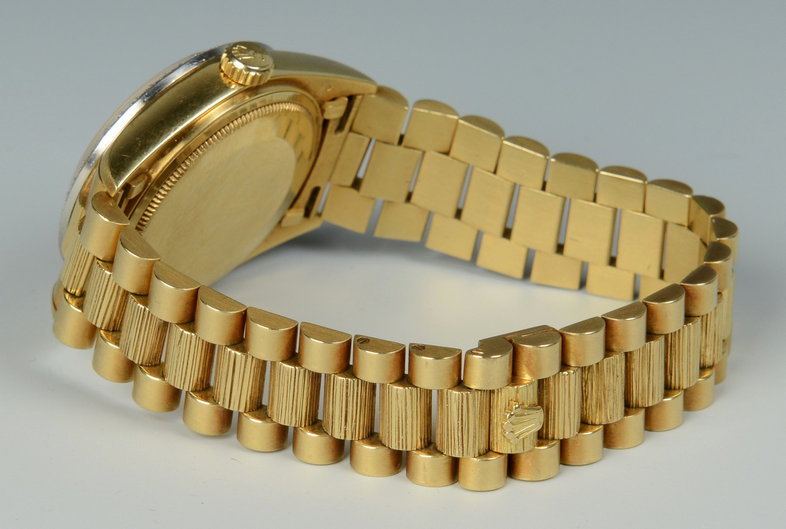 Lot 111: Men’s 18K Rolex Oyster Perpetual Wristwatch