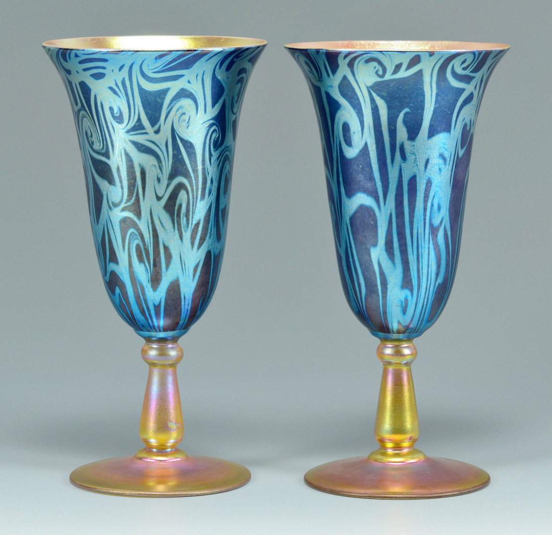 Lot 116: Pair Durand King Tut glass goblets