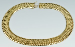 Lot 255: 14k Gold Necklace 88.6 grs Italian made
