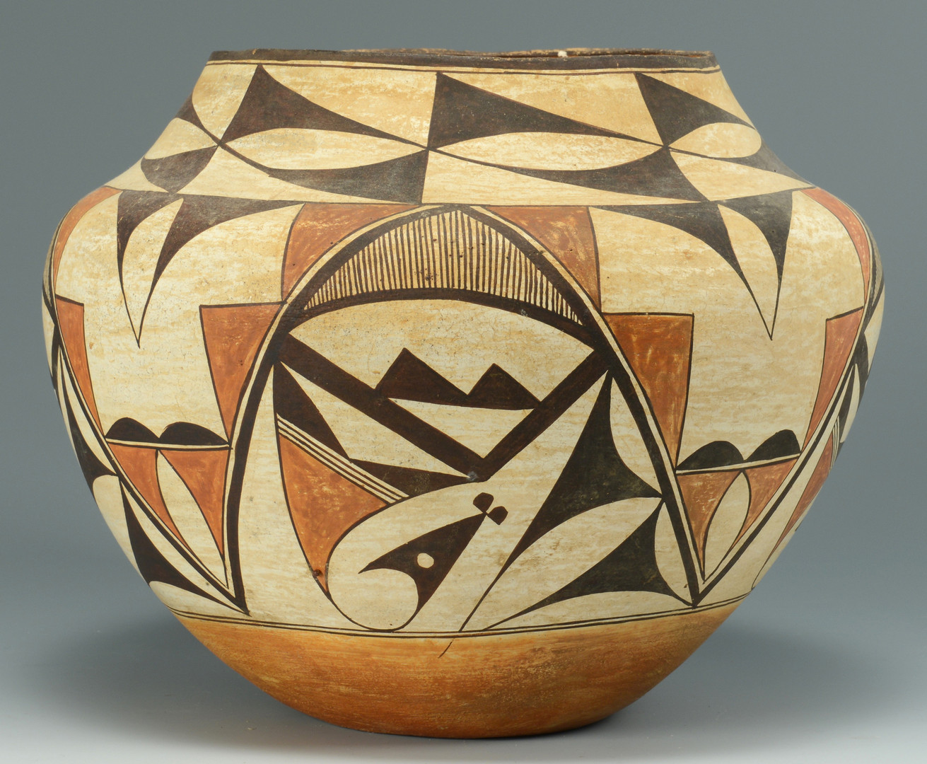 Lot 332: Native American Zia Olla Jar