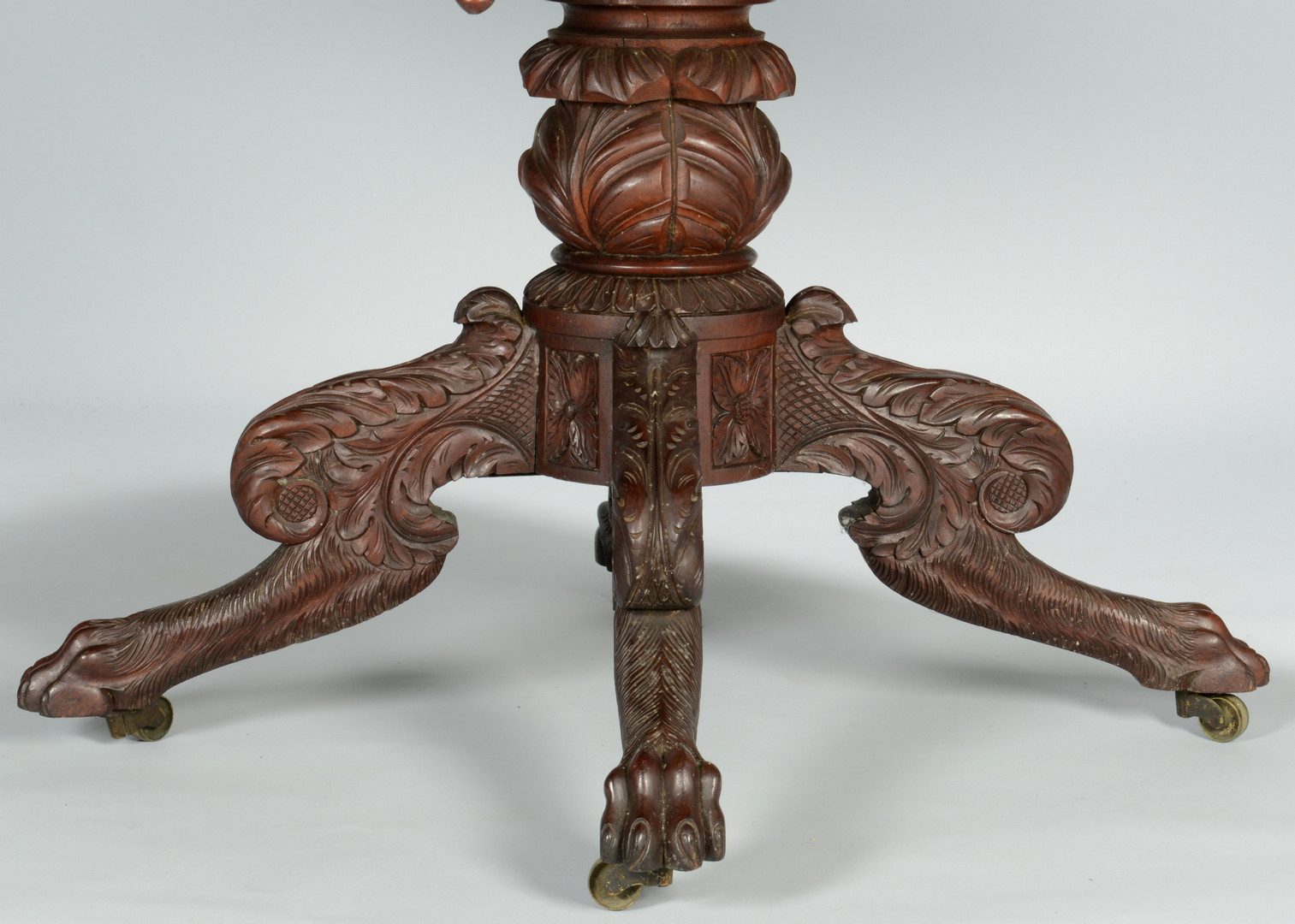 Lot 385: Classical Breakfast Table, Paw Feet