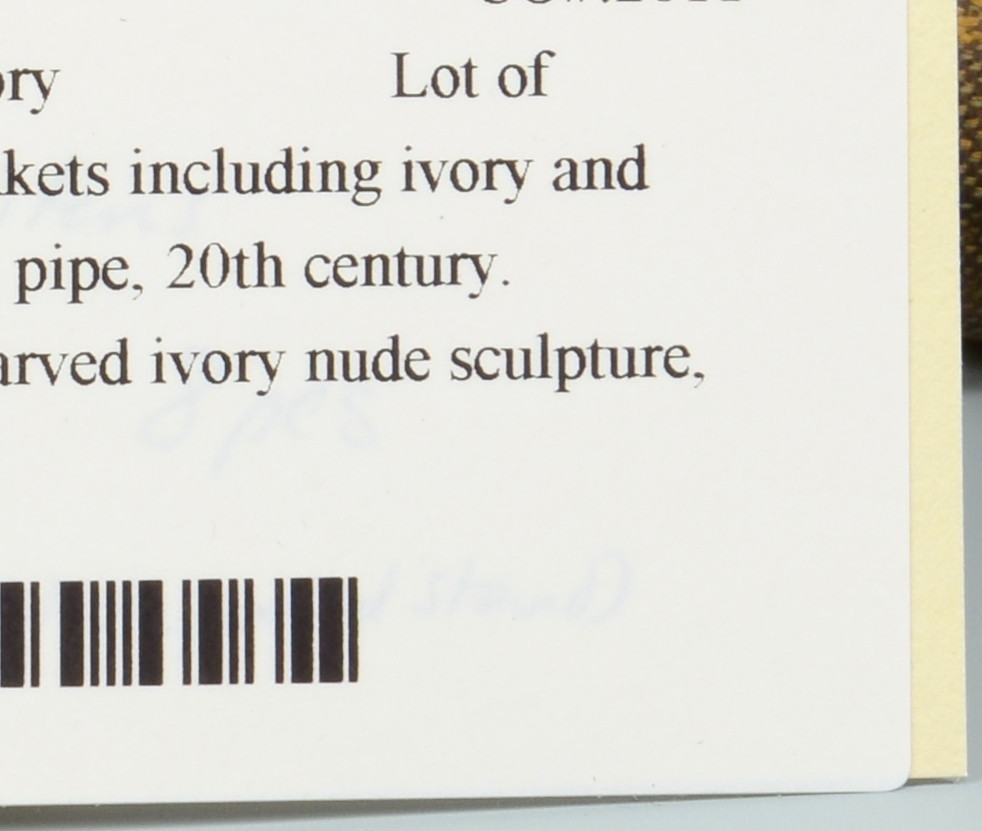 Lot 488: Assd. miniature items inc. ivory
