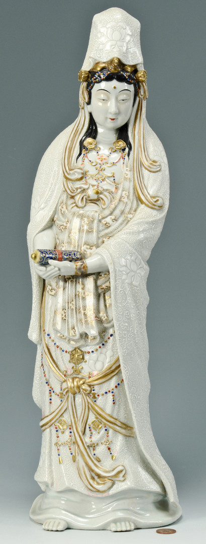 Lot 489: Chinese Porcelain Quan Yin Figure