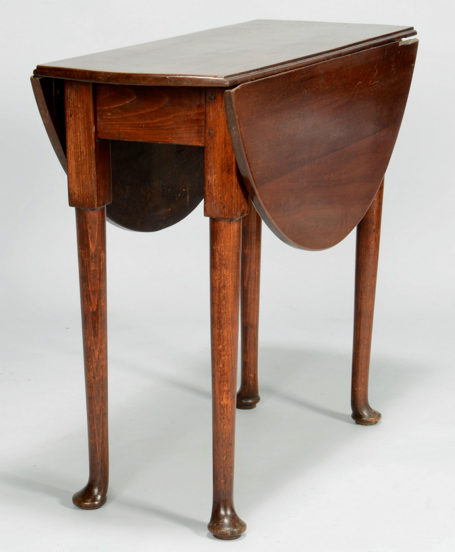 Lot 538: Queen Anne Dropleaf Table