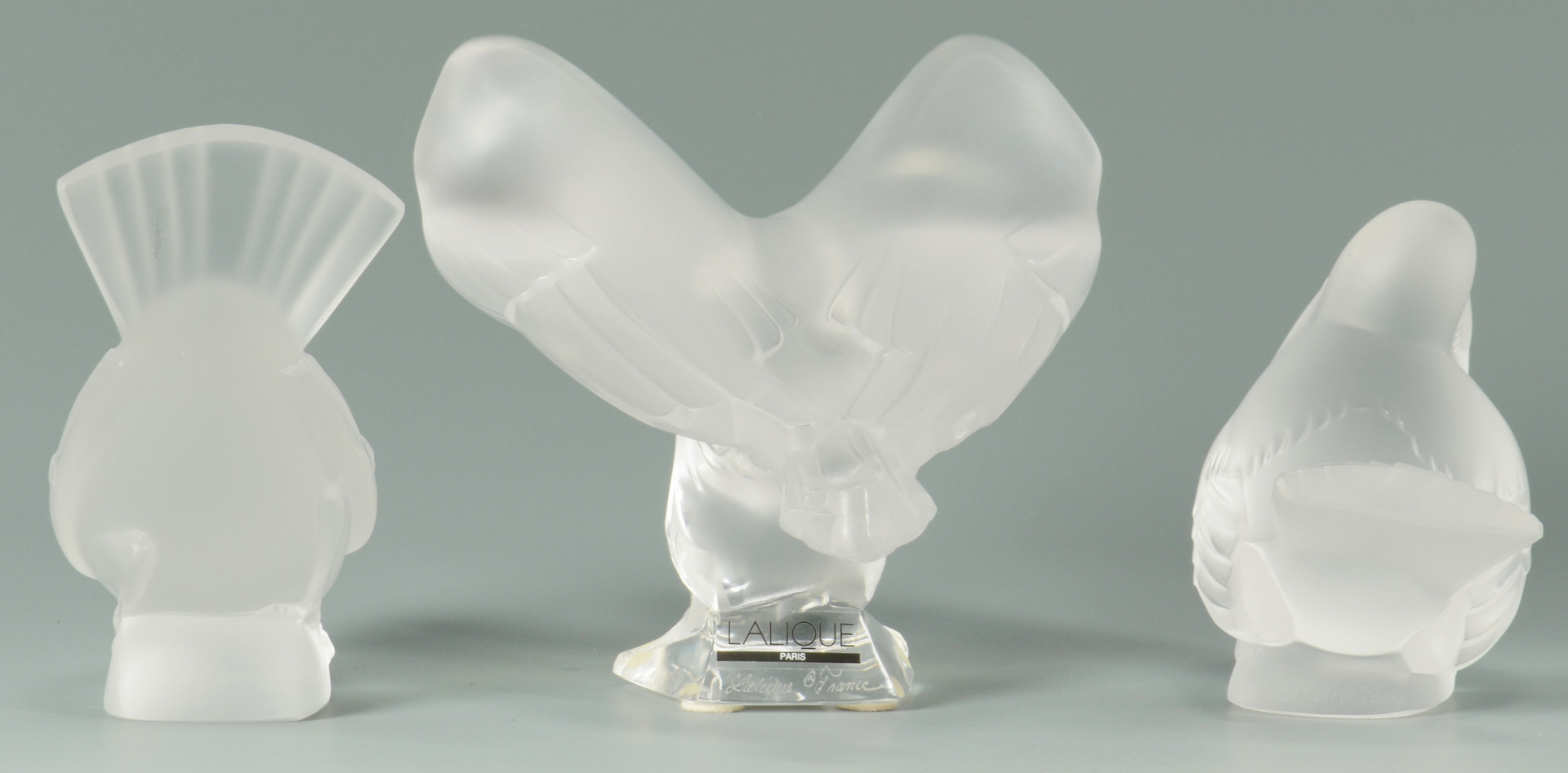 Lot 579: 3 Lalique Crystal Birds