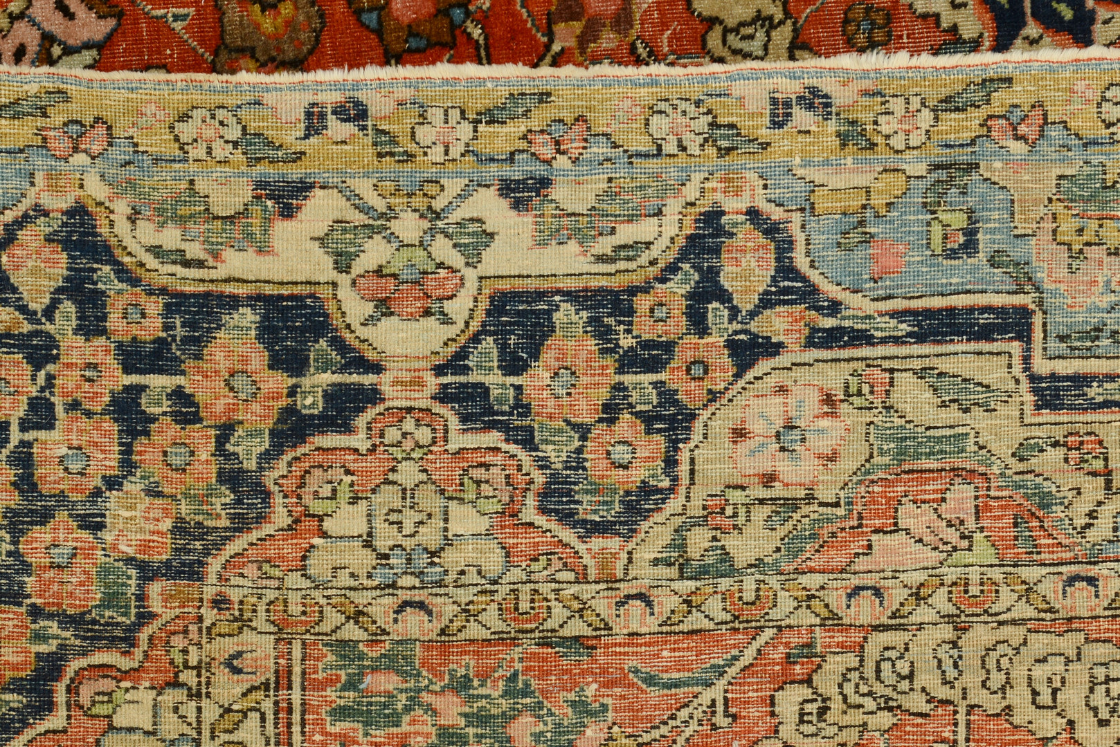 Lot 818: Persian Sarouk Carpet, 10 x 7.5