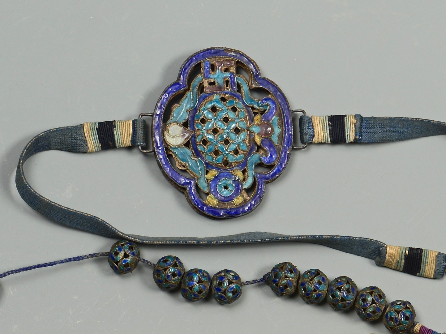 Lot 1: Qing Dynasty Court Necklace
