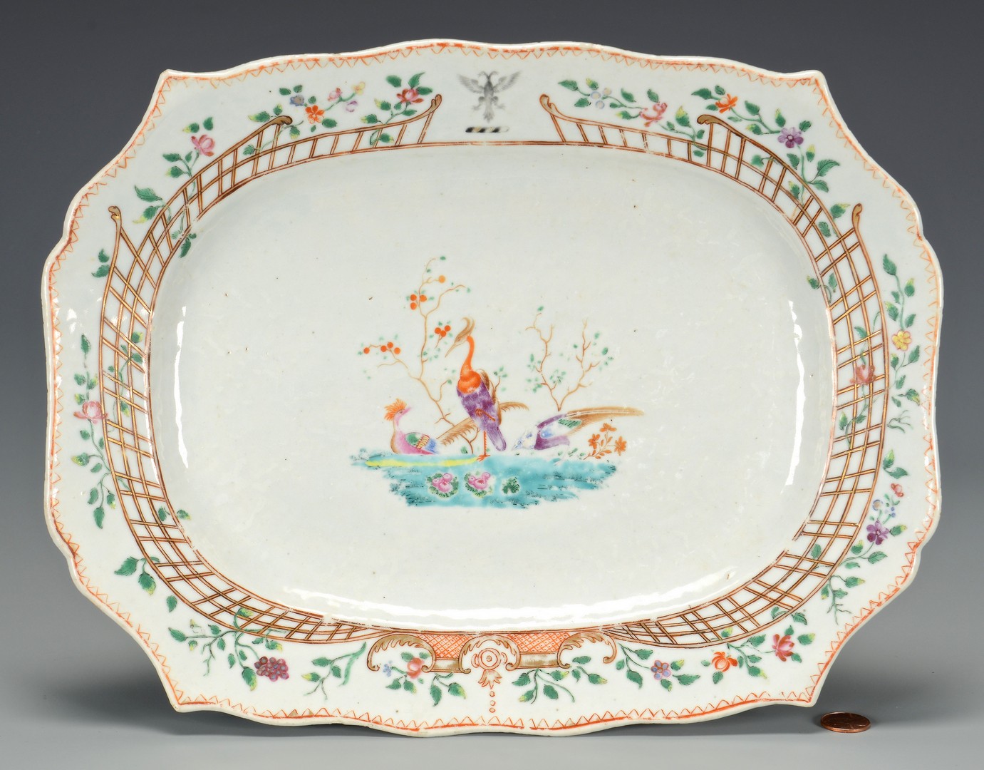 Lot 351: Chinese Export Armorial Platter
