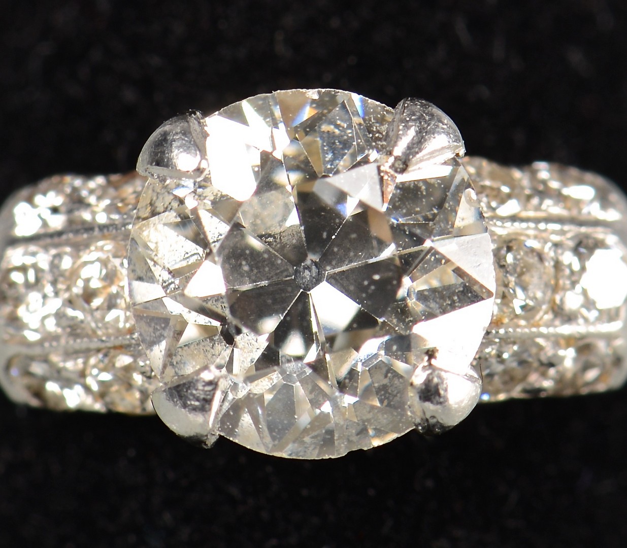 Lot 397: 1.35 carat old mine cut diamond ring