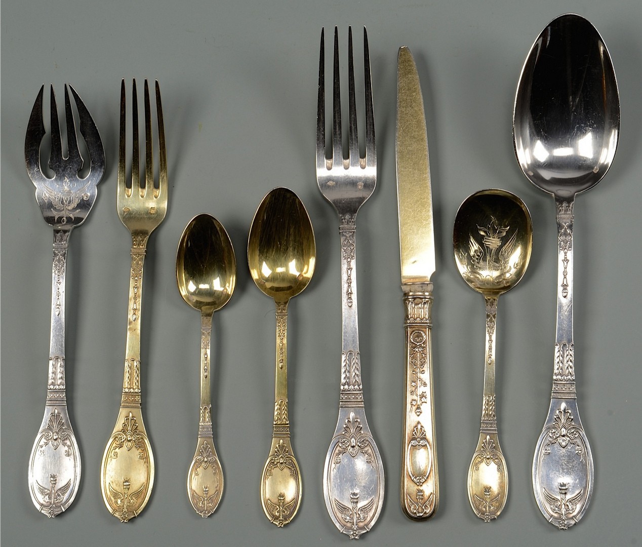 Lot 41: 148 pcs French Silver Flatware with crests
