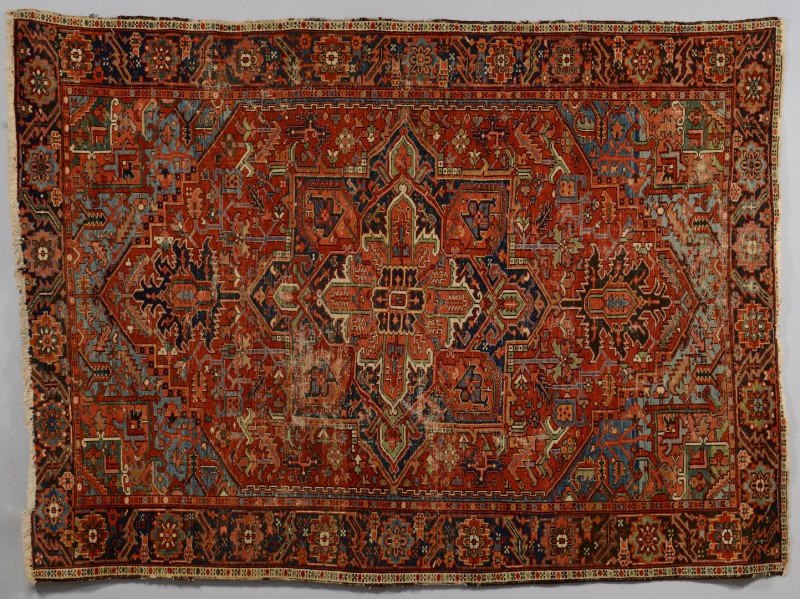 Lot 499: Heriz Persian Carpet