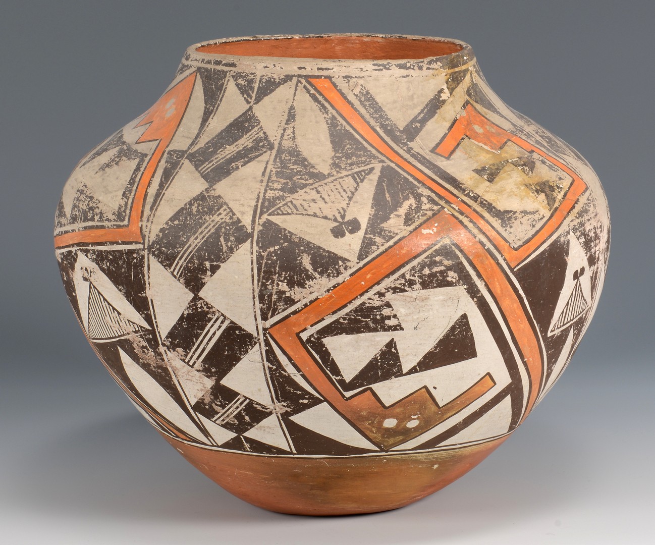 Lot 505: 3 Native American Southwestern Pottery Vessels
