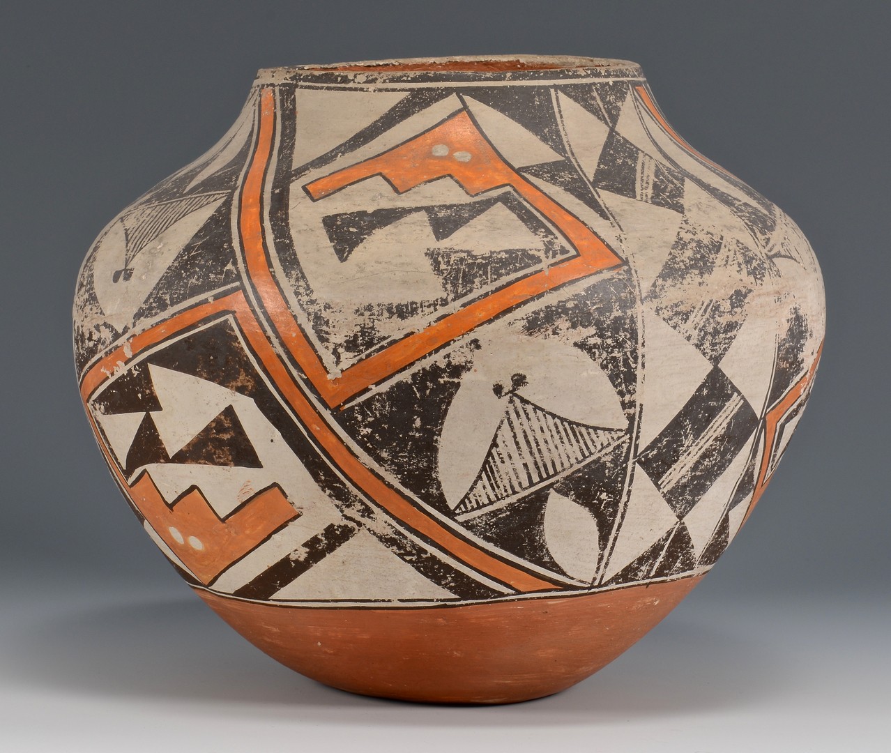 Lot 505: 3 Native American Southwestern Pottery Vessels