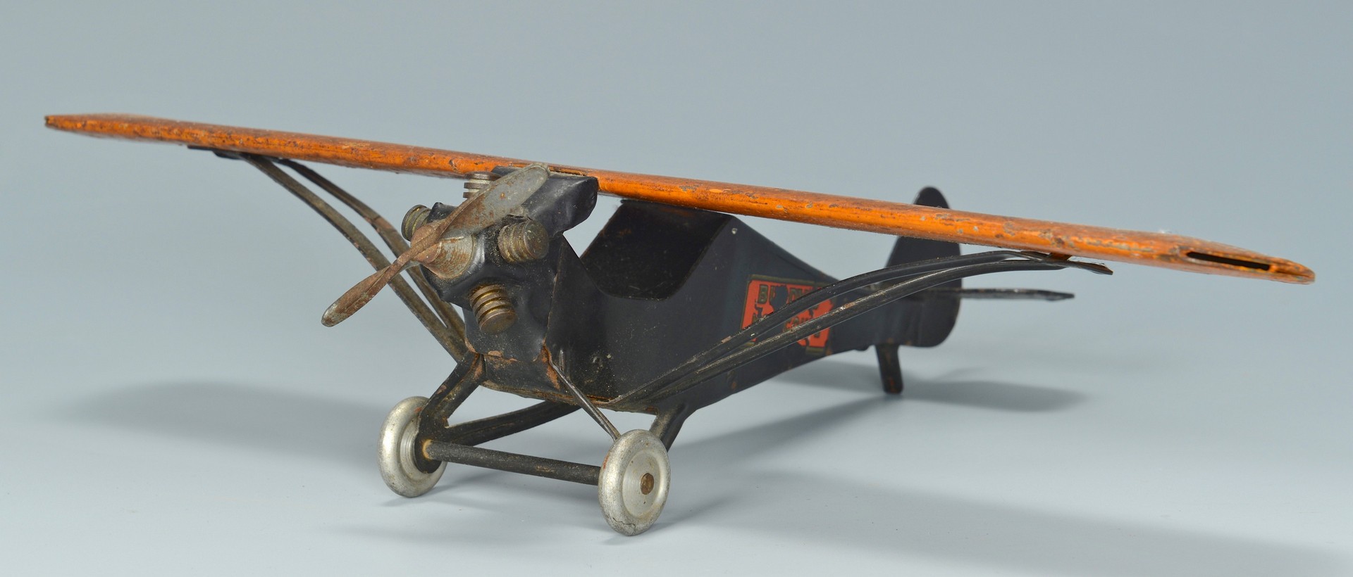 Lot 581: 4 Military Related Toys