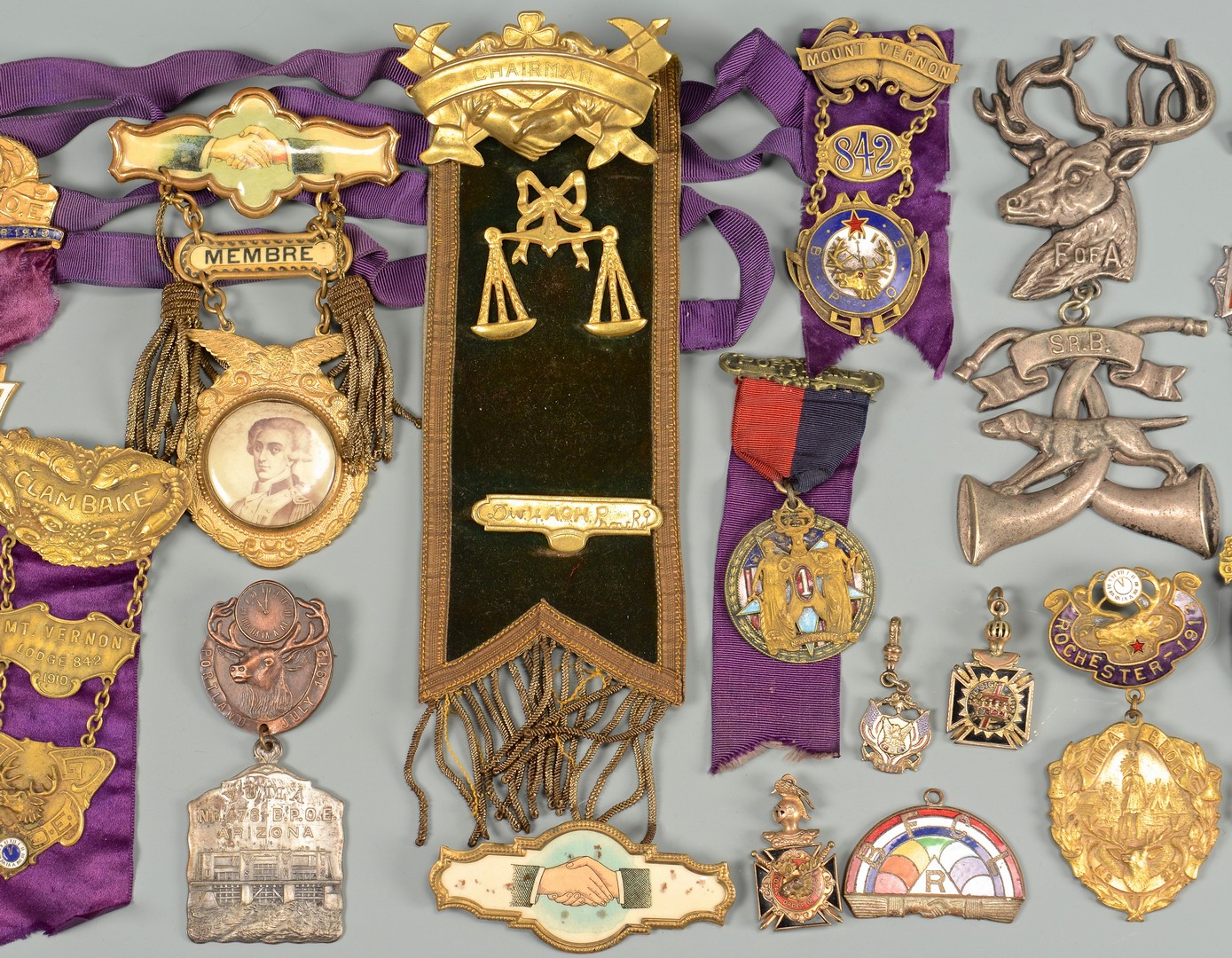 Lot 601: Collection Fraternal, Masonic Badges, 23 items