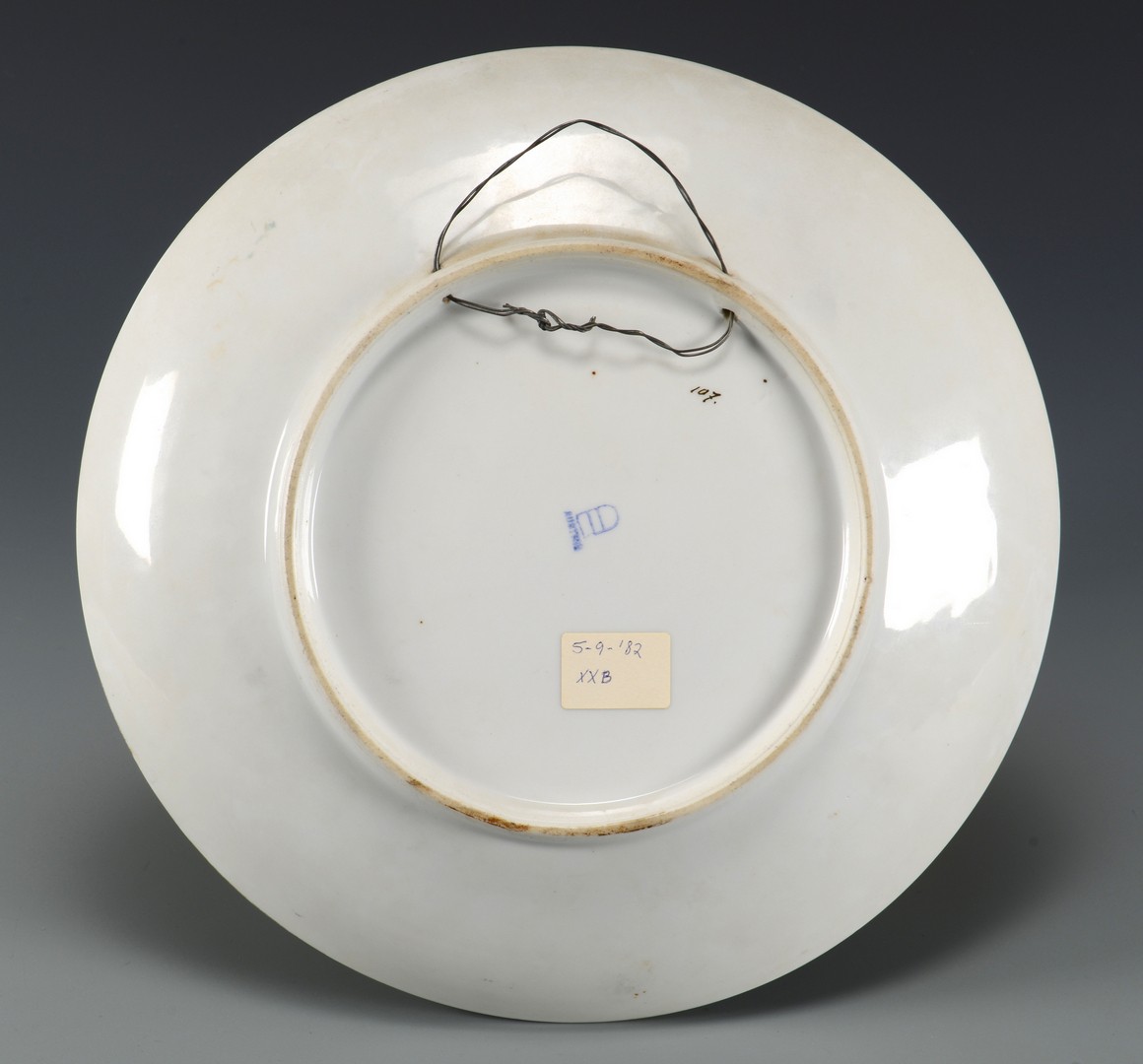 Lot 621: European Porcelains inc. Sevres, 6 Items