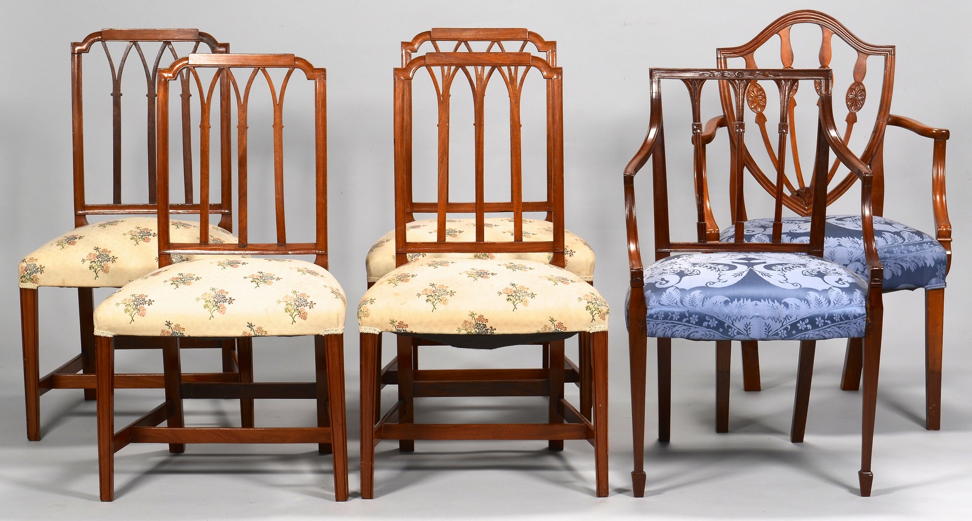 Lot 630: Six American Federal Style Dining Chairs