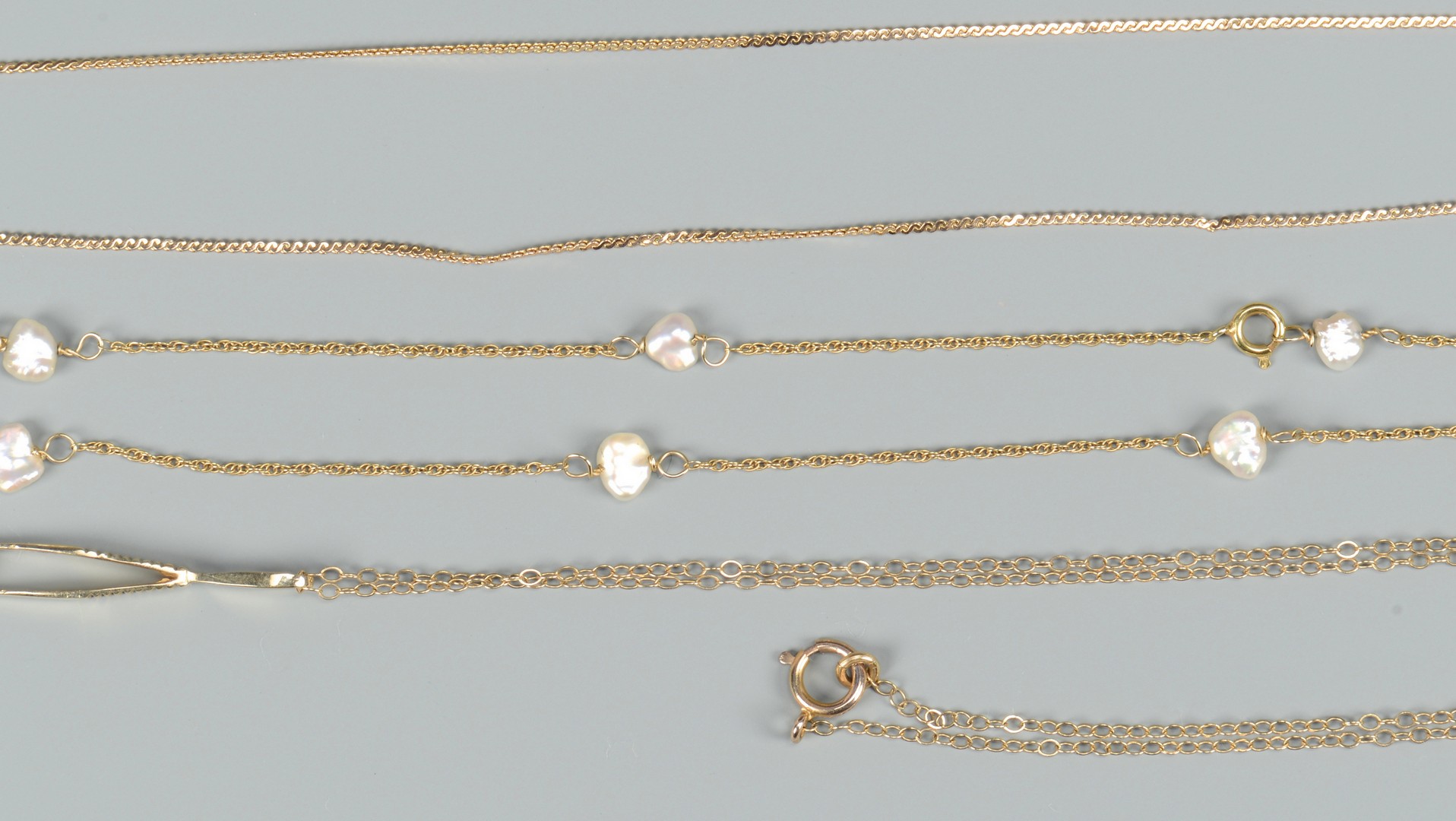 Lot 657: Group of 14K Jewelry