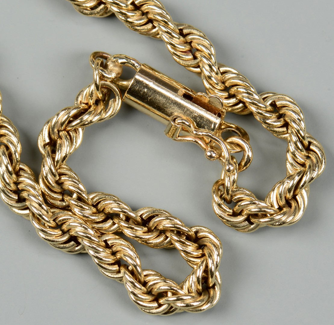 Lot 659: 14k Enamel Pendant on Rope Chain