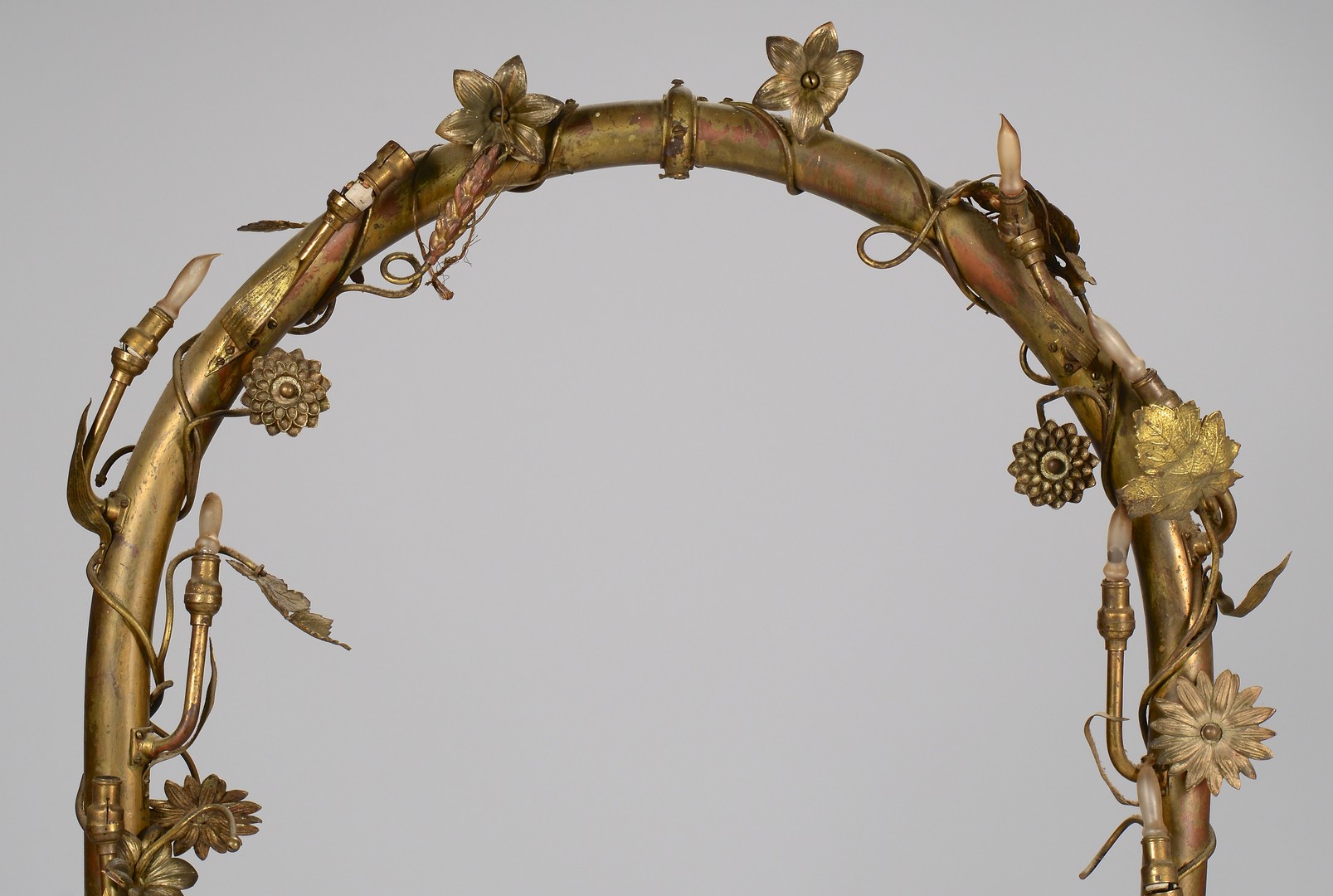 Lot 757: Lighted Brass Arch