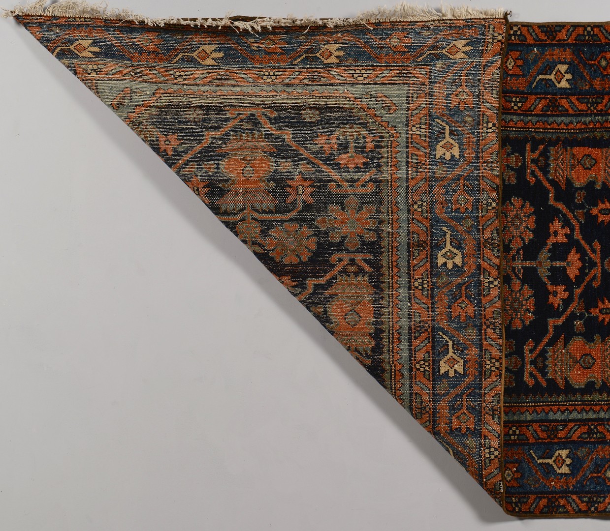 Lot 845: Persian Hamadan Carpet