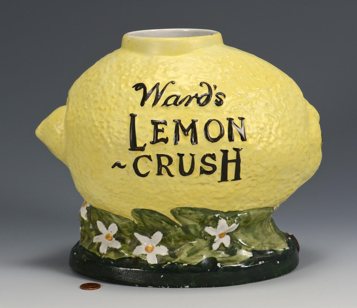 Lot 853: Ward's Lemon Crush Countertop Syrup Dispenser