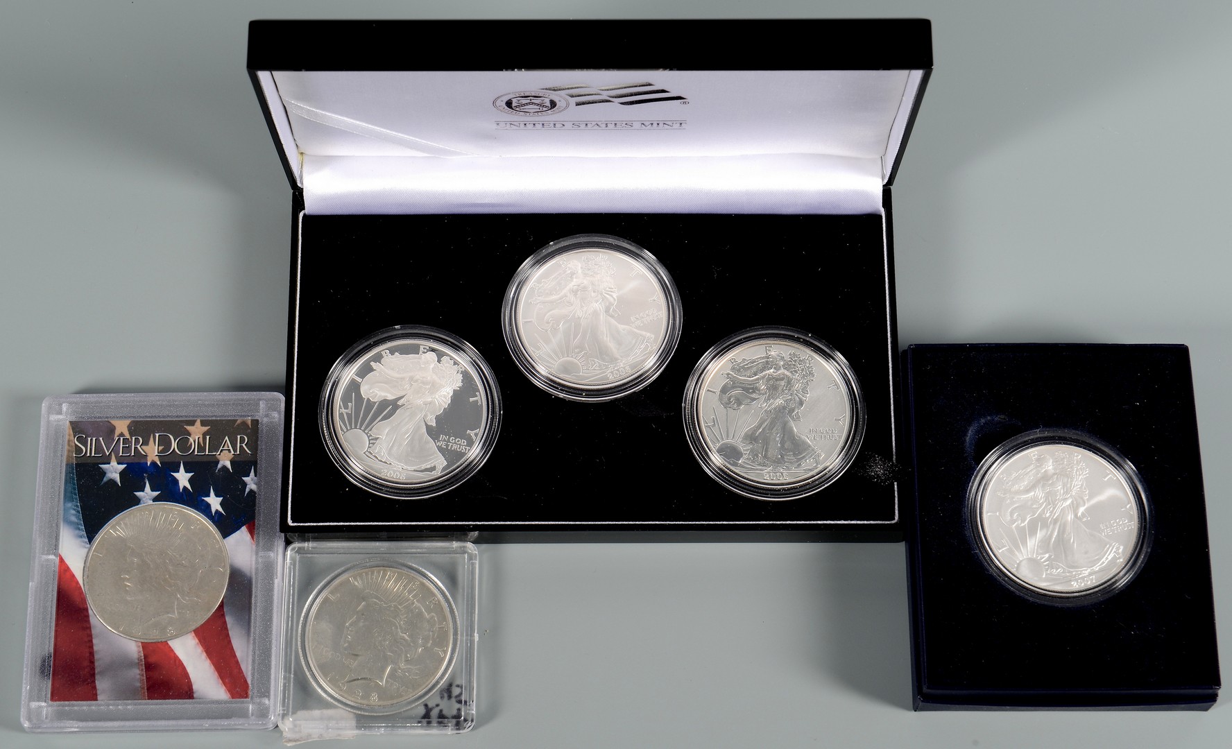 Lot 868: Grouping of Collectible Silver Coins