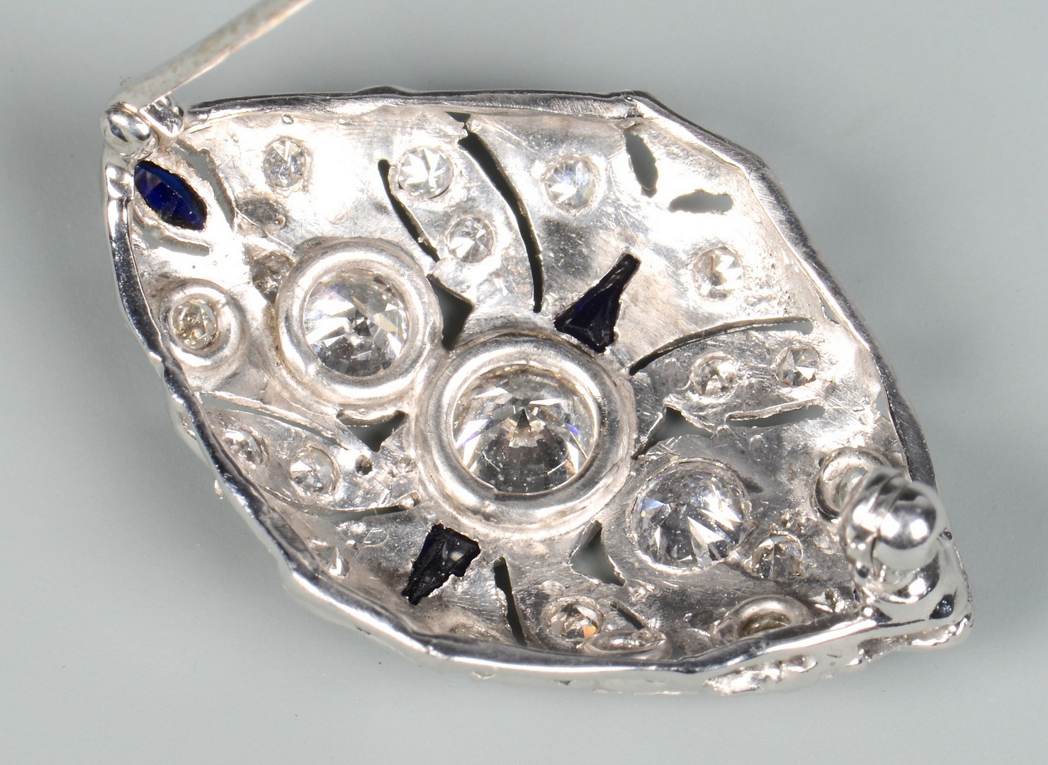 Lot 96: Art Deco Diamond & Sapphire Brooch
