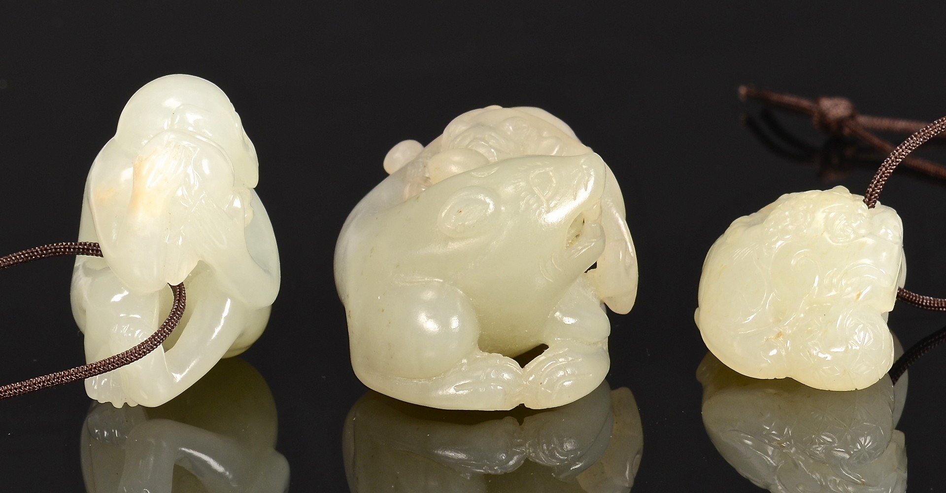 Lot 2: 3 Chinese Jade Animal Carvings