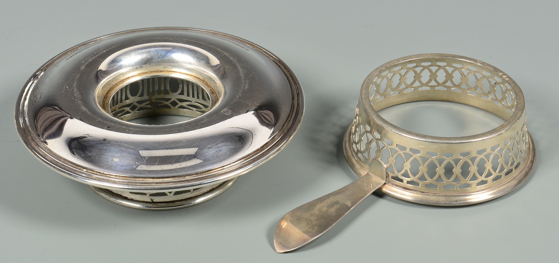 Lot 338: 15 Sterling Cup Holders w/ Porcelain Liners