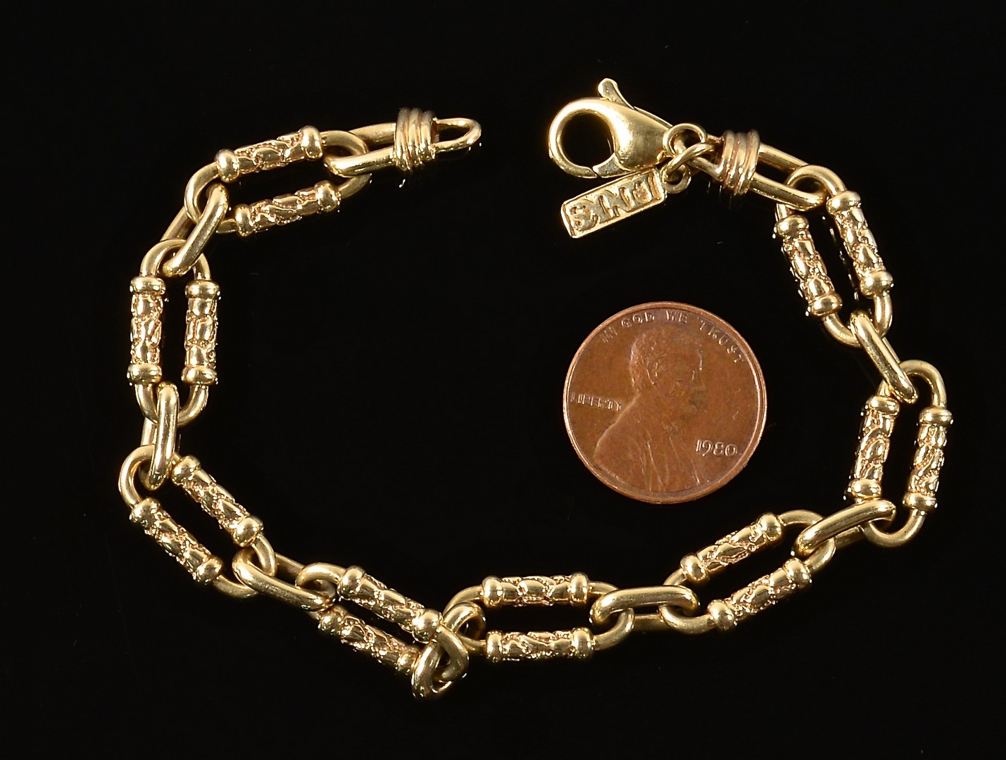 Lot 344: 14K Gold Link Bracelet, 8" L