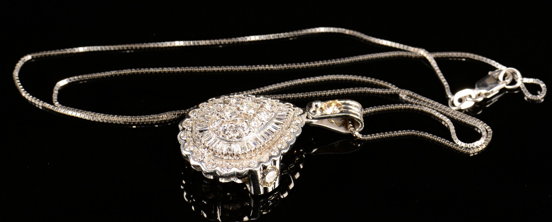 Lot 349: 14k Diamond Pendant Necklace