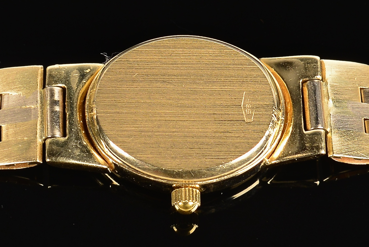 Lot 355: 14K Gold Geneve Watch
