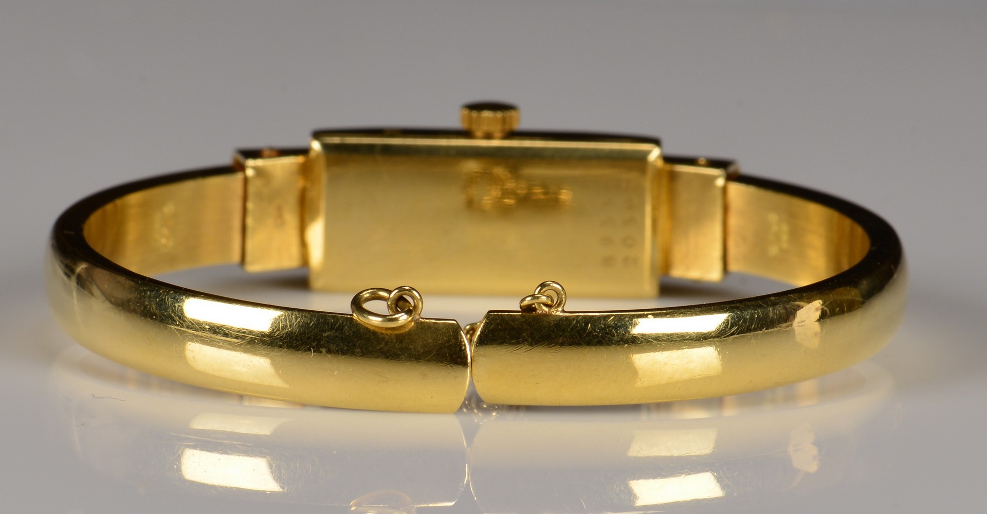 Lot 356: 18K Baum Mercier Cuff Bracelet Watch