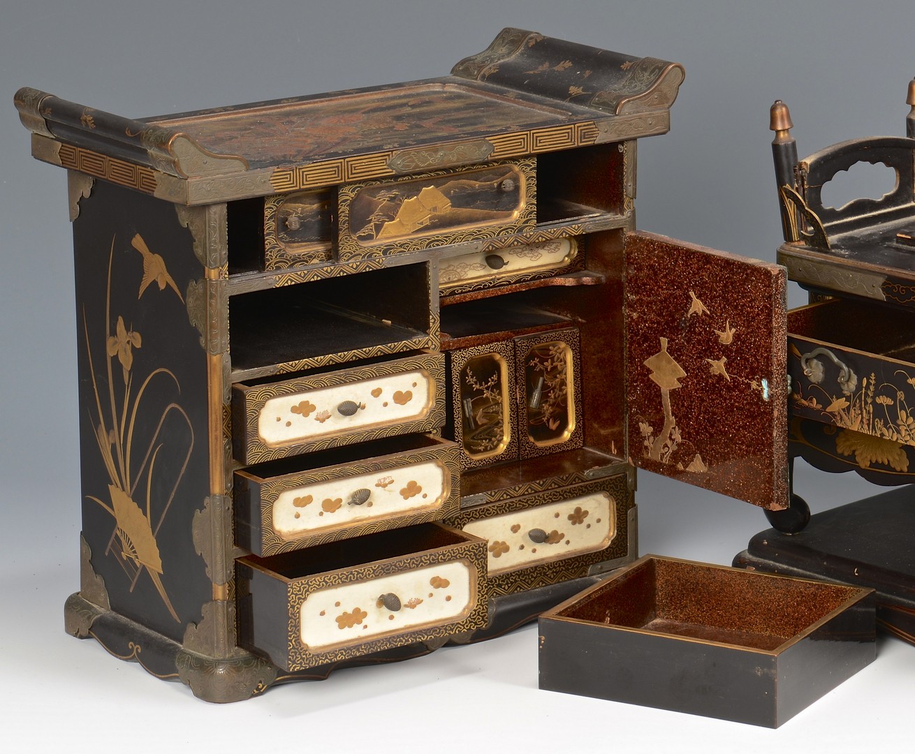 Lot 383: Japanese Takamaki-e Miniature Cabinet