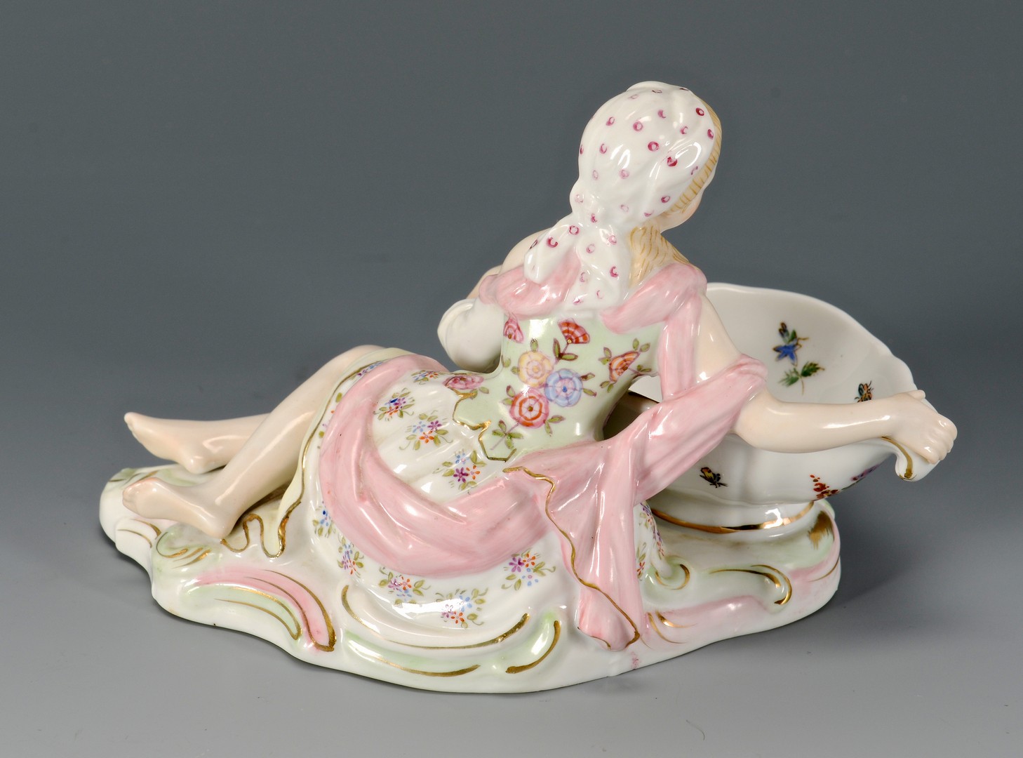 Lot 480: Pr Old Paris Porcelain Vases & Figural Dish