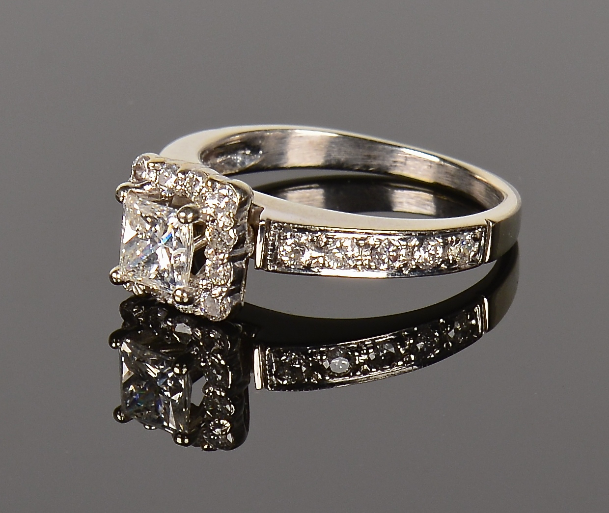 Lot 589: 14k Princess cut diamond Ring