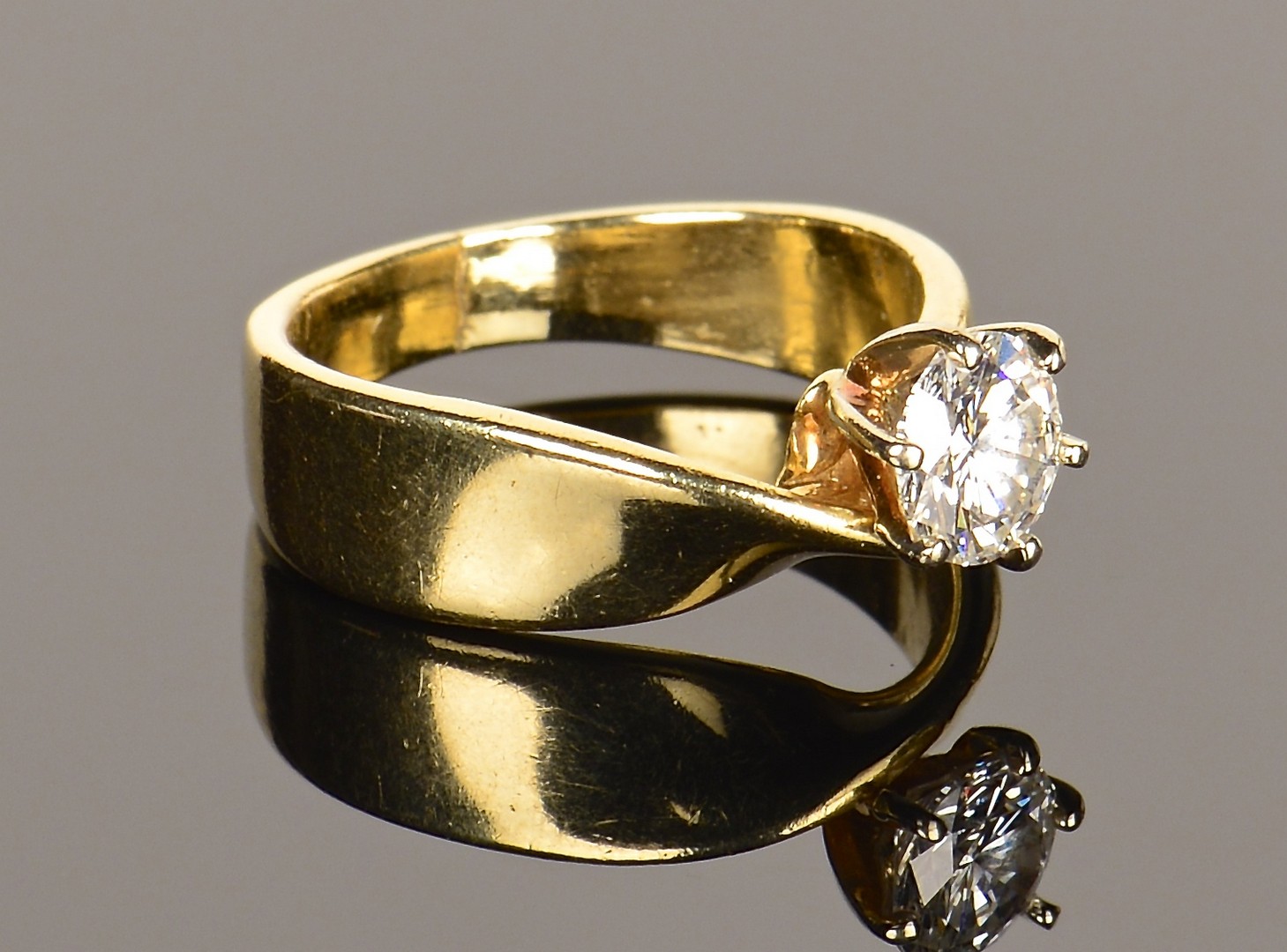 Lot 591: 14k Diamond Solitaire Ring