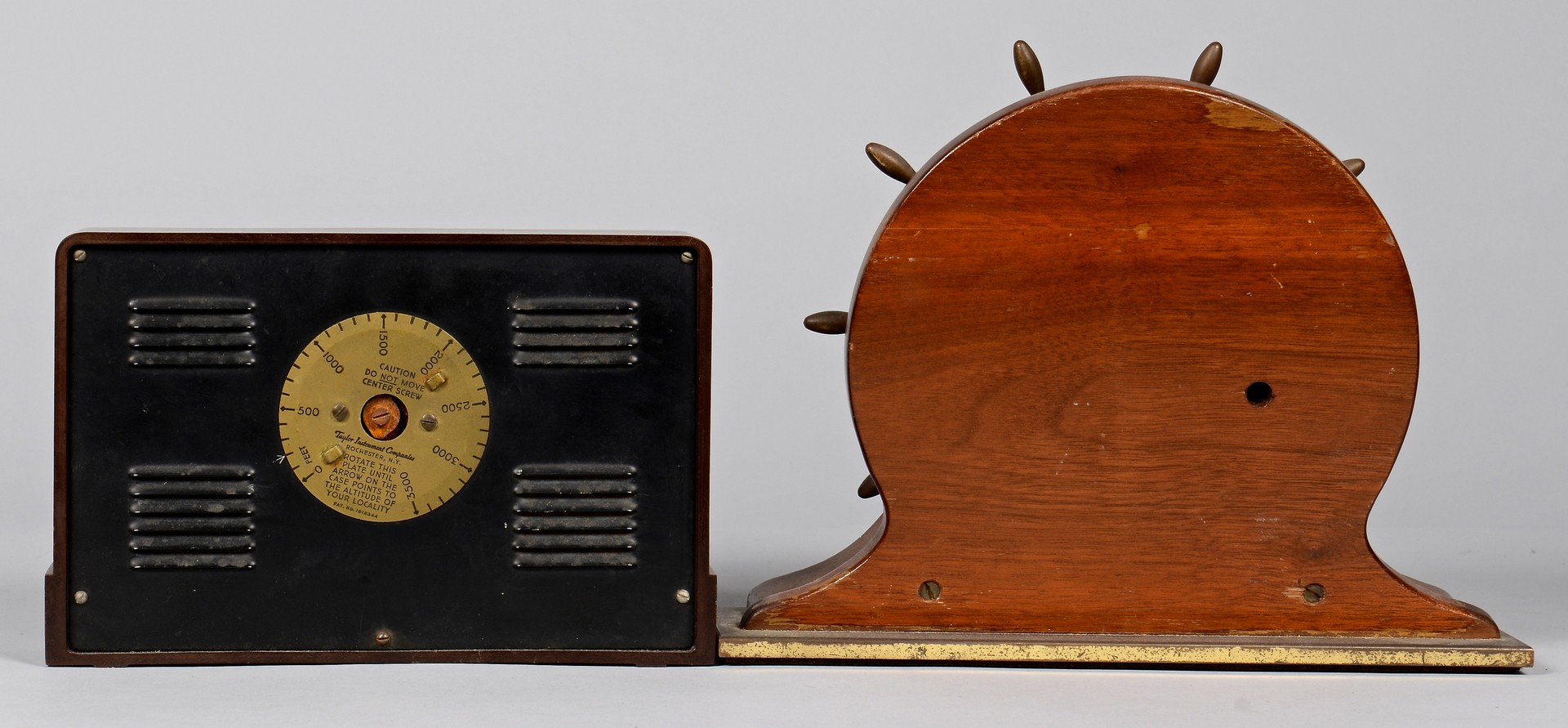 Lot 613: Vintage Barometers, Thermometers, 7 pcs.