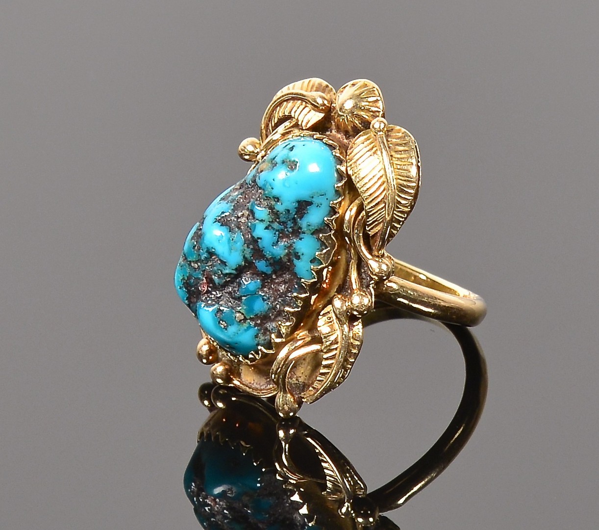 Lot 635: Kirk 18KT Turquoise Ring, circa 1950's