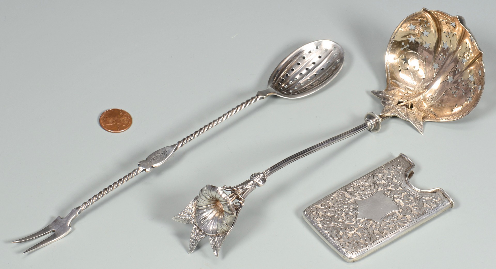 Lot 828: 3 Articles of Gorham Sterling Silver