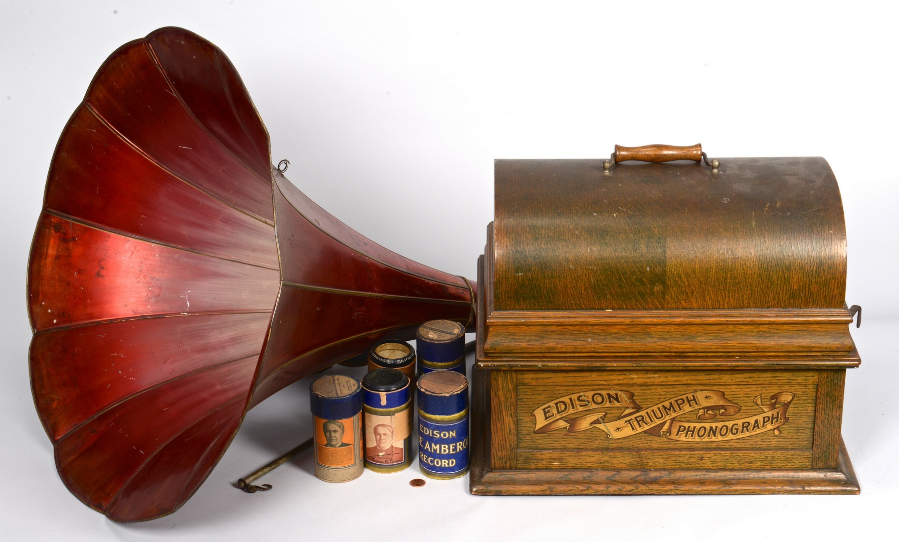 Lot 846: Edison Triumph Phonograph & Horn
