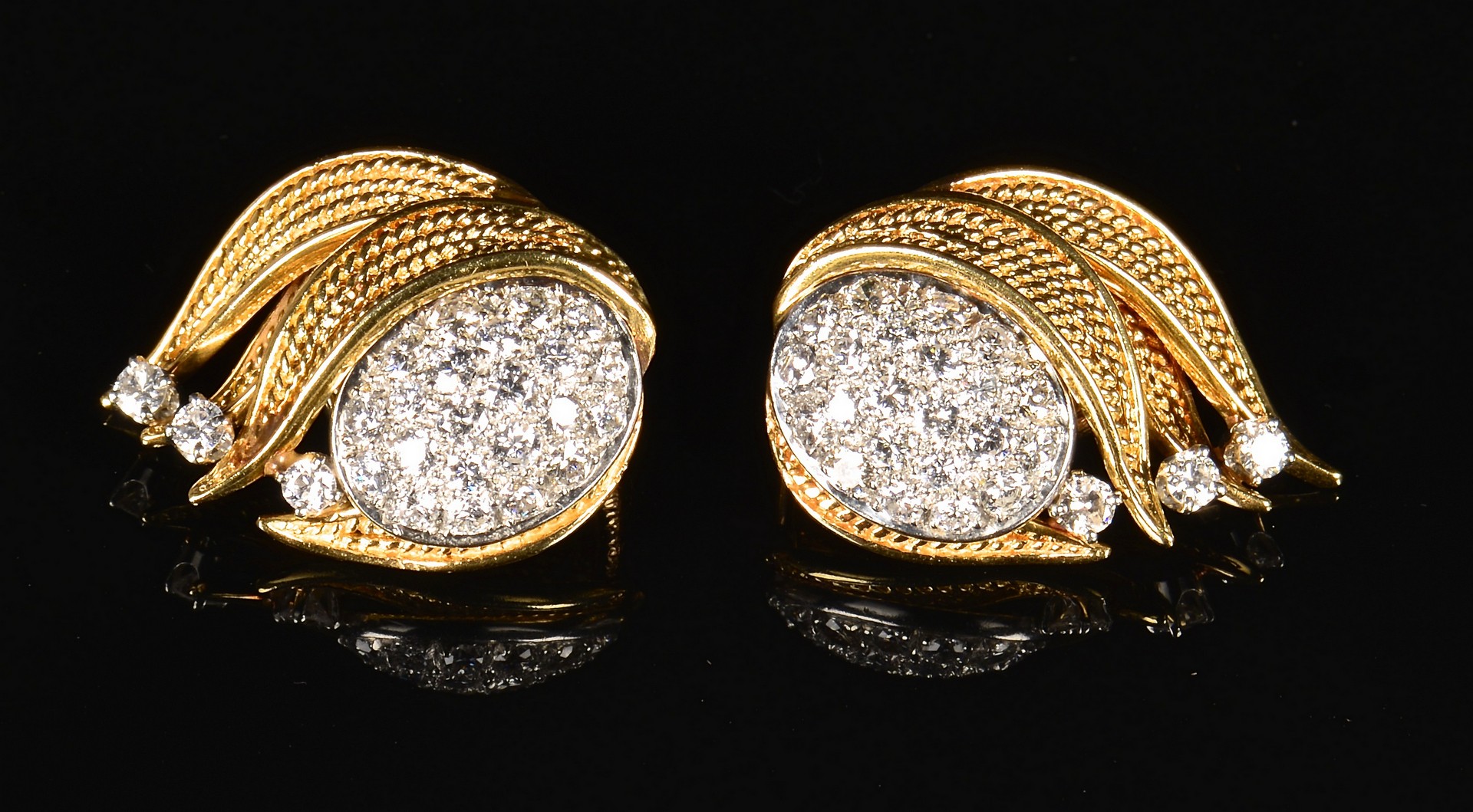 Lot 86: 18K, Platinum, Diamond Earrings