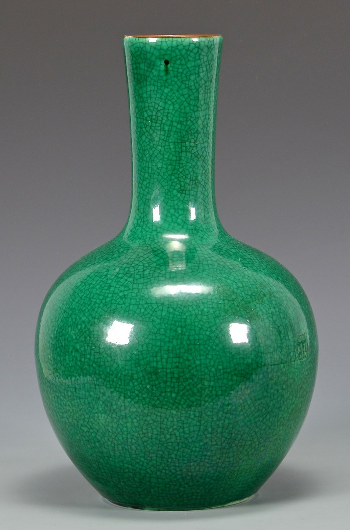 Lot 25: Chinese Green Monochrome Bottle Vase