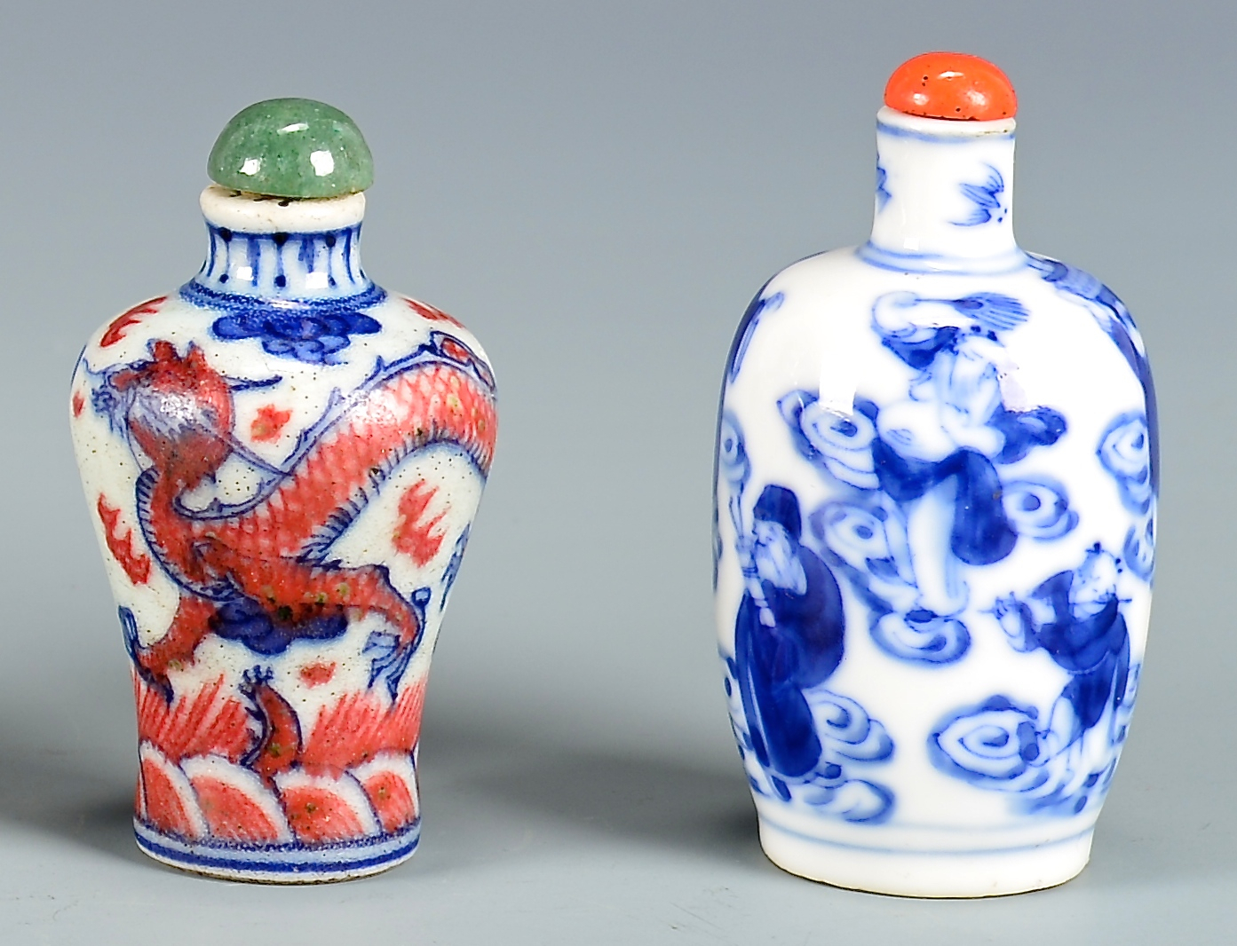 Lot 2: 4 Chinese Blue & White Porcelain Snuff Bottles