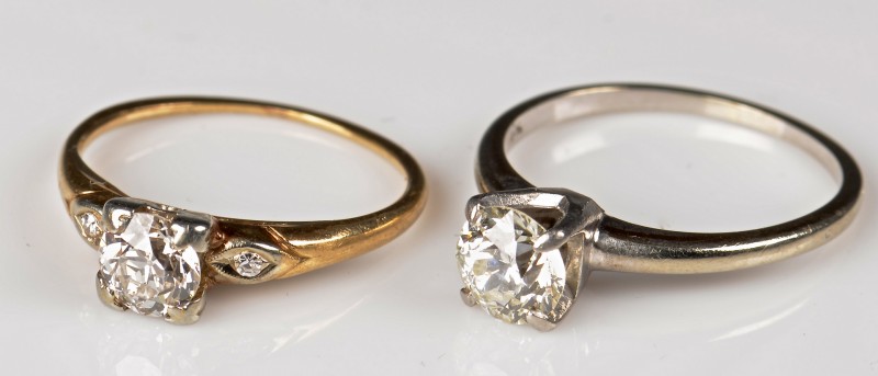 Lot 368: 2 14K OMC Diamond Solitaire Rings