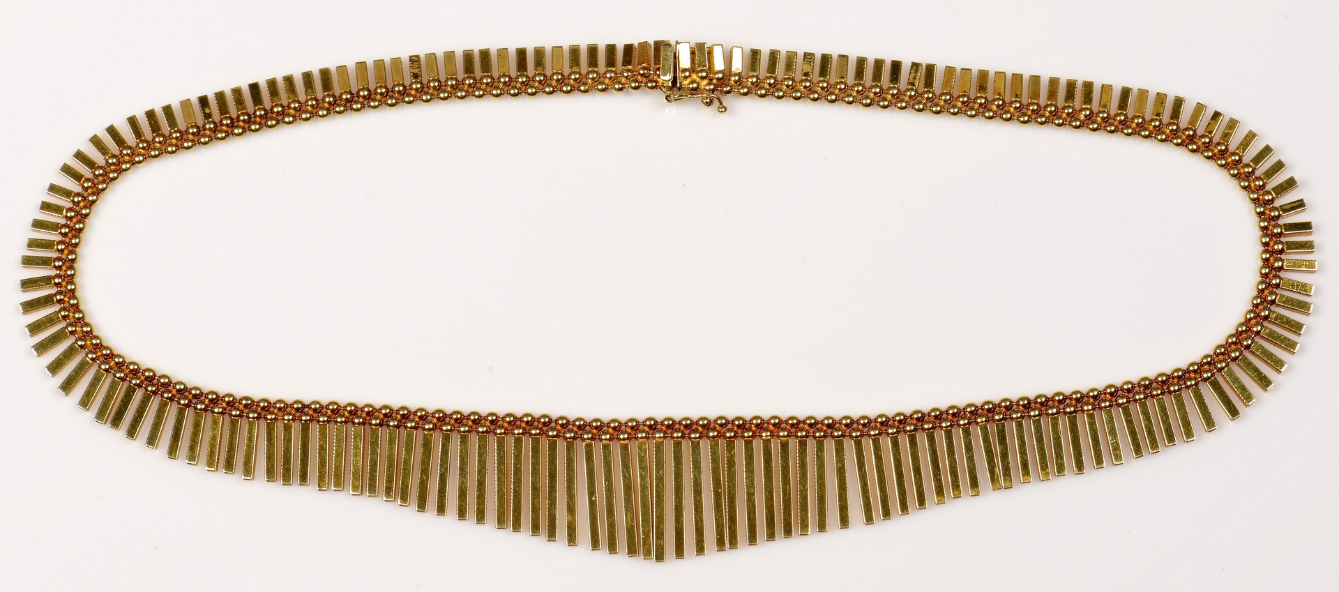 Lot 375: 14K Gold Uno-A-Erre Italian Necklace