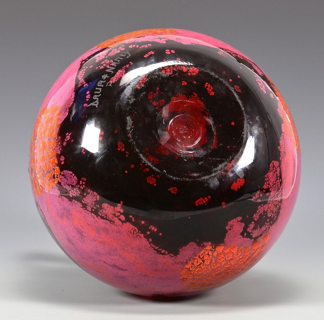 Lot 482: Daum Nancy Art Glass Vase