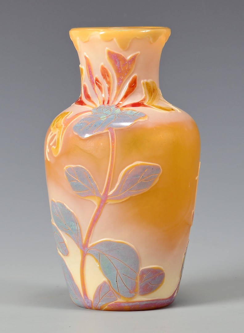 Lot 728: Legras Cameo Art Glass Vase