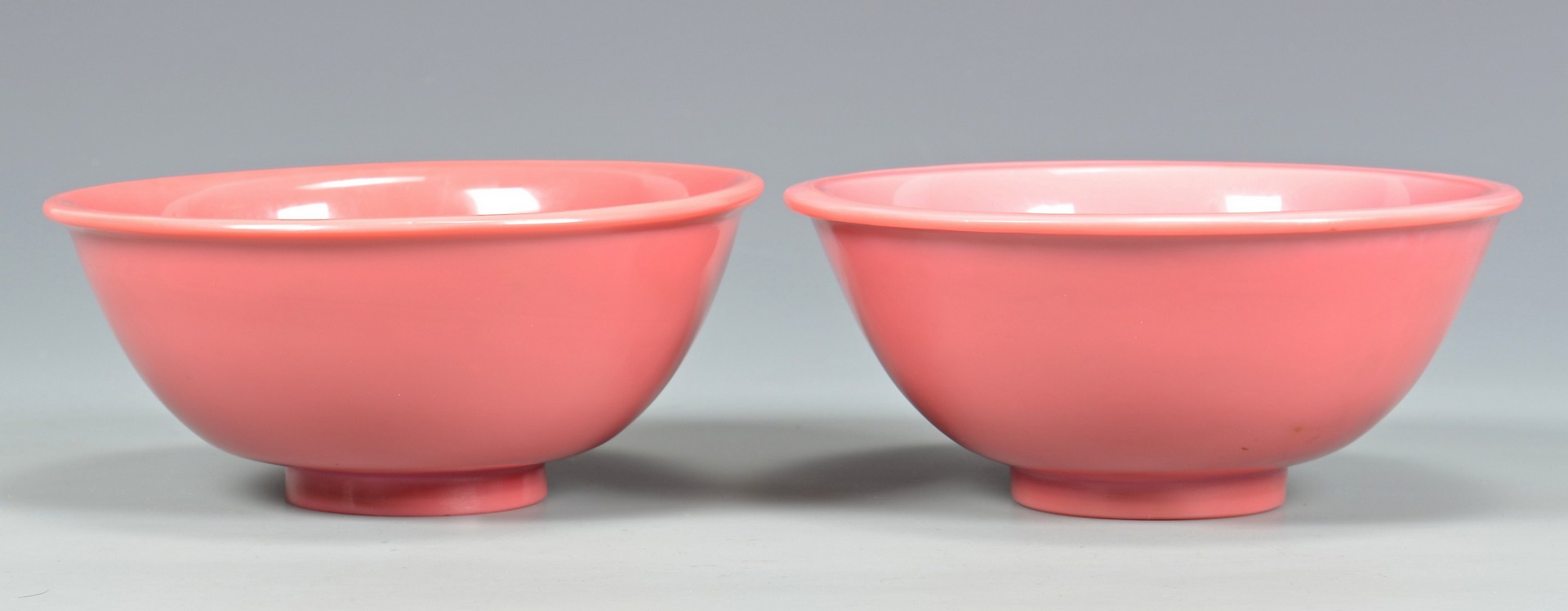 Lot 750: 3 Peking Glass Bowls
